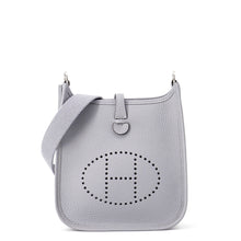 Load image into Gallery viewer, HERMES Evelyne Amazon Short Green Pantan Taurillon Clemence Size TPM
