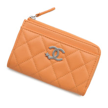 Load image into Gallery viewer, CHANEL Matelasse Star Fragment Case OrangeAP3732 Lambskin/Rhinestone

