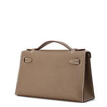 将图像加载到图库查看器中，HERMES PochetteKelly Etoupe Swift Leather
