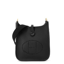 将图像加载到图库查看器中，HERMES Evelyne Long Black Taurillon Clemence Size TPM
