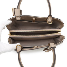 Load image into Gallery viewer, LOUIS VUITTON Montaigne Tourterelle claimM45489 Monogram Empreinte Leather Size BB
