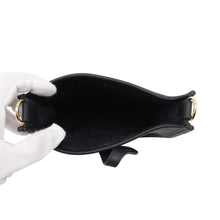 Load image into Gallery viewer, HERMES Evelyne Amazon Long Black Taurillon Clemence Size TPM

