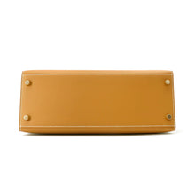 Load image into Gallery viewer, HERMES Kelly Sellier Natural Chamonix Leather Size 28
