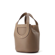 Load image into Gallery viewer, HERMES in-the-loop Tote Bag Etoupe Taurillon Clemence Swift Leather Size 18

