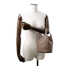 Load image into Gallery viewer, HERMES in-the-loop Tote Bag Etoupe Taurillon Clemence Swift Leather Size 18
