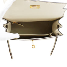 Load image into Gallery viewer, HERMES Kelly Sellier SPO Craie/Etoupe Epsom Size 25
