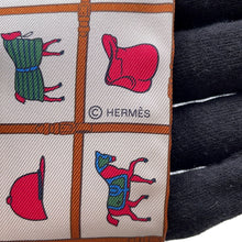 Load image into Gallery viewer, HERMES Twilly Couvertures et Tenues de Jour Cream/Blanc/RoseH061356S Silk100%
