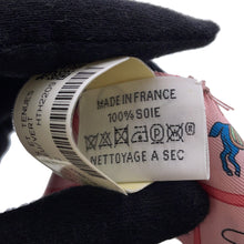 Load image into Gallery viewer, HERMES Twilly Couvertures et Tenues de Jour Rose/Blue/VertH061356S Silk100%
