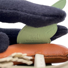 将图像加载到图库查看器中，HERMES Rodeo Pegasus Gold/Vert Cricket/Craie Lambskin Size PM
