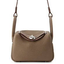 Load image into Gallery viewer, HERMES Lindy Mini Etoupe Taurillon Clemence Size Mini
