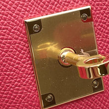 Load image into Gallery viewer, HERMES Birkin Rose Extreme Epsom Size 30
