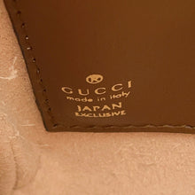 将图像加载到图库查看器中，GUCCI GG Supreme Holiday Collection ChainPouch Beige/Brown456866 PVC Leather
