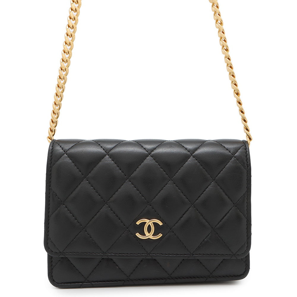 CHANEL Matelasse PearlChain Mini Chain Wallet BlackAP2932 Lambskin