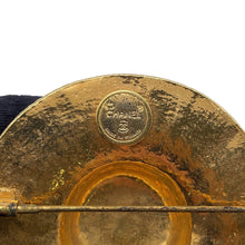 Load image into Gallery viewer, CHANEL Hat motif Brooch Gold Metal
