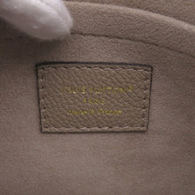 Load image into Gallery viewer, LOUIS VUITTON OnthegoEW Tourterelle/ClaimM23641 Monogram Empreinte Leather Size EW
