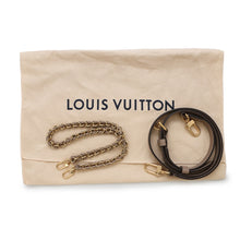 Load image into Gallery viewer, LOUIS VUITTON OnthegoEW Tourterelle/ClaimM23641 Monogram Empreinte Leather Size EW
