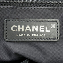 Load image into Gallery viewer, CHANEL New Travel Line Tote MarronA15991 NylonJacquard Leather Size MM
