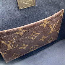 Load image into Gallery viewer, LOUIS VUITTON Alma BB MarineM54705 Patent Leather Monogram
