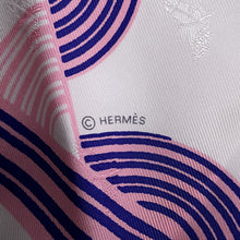 Load image into Gallery viewer, HERMES Carre Triangle Jean Garde-Robe Pop/ Garde Robe Pop Size 70 White/Multicolor Silk100%
