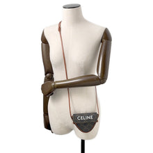 Load image into Gallery viewer, CELINE Triangle Shoulder Tan195902 TriompheCanvas Leather Size Mini
