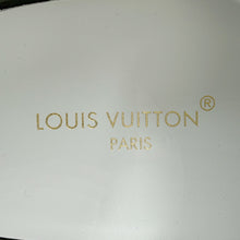 将图像加载到图库查看器中，LOUIS VUITTON Time Out Line Monogram Sneakers Blue Clair Leather Enamel Size 37H
