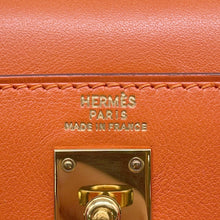 Load image into Gallery viewer, HERMES Mini Kelly Orange Gulliver Size 20
