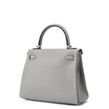 Load image into Gallery viewer, HERMES Kelly Retourne Gris Mouette Togo Leather Size 25
