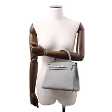 Load image into Gallery viewer, HERMES Kelly Retourne Gris Mouette Togo Leather Size 25
