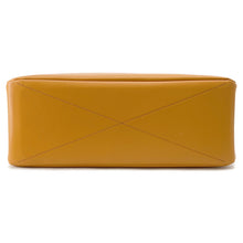 将图像加载到图库查看器中，LOUIS VUITTON Shopper tote SaffronM24457 Leather Size MM
