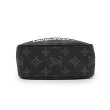 将图像加载到图库查看器中，LOUIS VUITTON Danube Noir/KhakiM43677 Monogram Eclipse Vivienne Size PM
