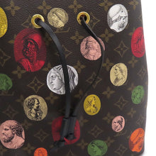 将图像加载到图库查看器中，LOUIS VUITTON Neonoe Cameo Collection Red/MulticolorM45956 Monogram / cameo
