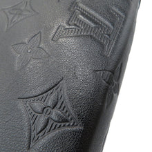 将图像加载到图库查看器中，LOUIS VUITTON Gaston Wearable Wallet NoirM81115 Monogram Shadow
