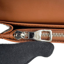 Load image into Gallery viewer, LOUIS VUITTON Brazza PortefeuilleNM BrownM82631 Epi XL
