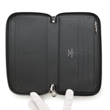 Load image into Gallery viewer, LOUIS VUITTON Zippy Organizer NM BlackM30056 Taiga Leather
