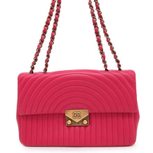将图像加载到图库查看器中，CHANEL Design Stitch ChainShoulder Bag Pink Lambskin

