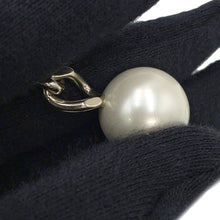 将图像加载到图库查看器中，CHANEL Matelasse ChainShoulder Bag Black Velour Faux Pearl

