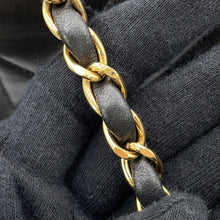 将图像加载到图库查看器中，CHANEL Diana Matelasse ChainShoulder Bag BlackA01165 Lambskin Size 25
