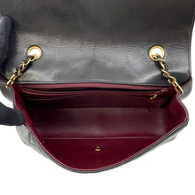 将图像加载到图库查看器中，CHANEL Diana ChainShoulder Bag BlackA01165 Lambskin
