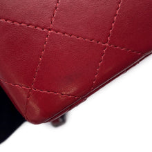 将图像加载到图库查看器中，CHANEL Matelasse ChainShoulder Bag Red Lambskin
