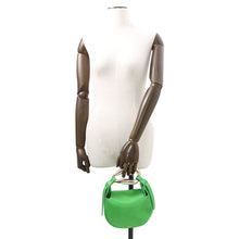 将图像加载到图库查看器中，Chloe ★Kiss Shoulder Bag Green Leather Size Small
