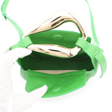 将图像加载到图库查看器中，Chloe ★Kiss Shoulder Bag Green Leather Size Small
