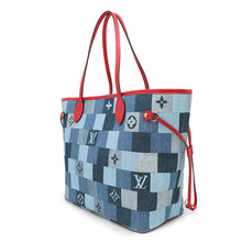 Load image into Gallery viewer, LOUIS VUITTON Square Patchwork Neverfull Blue/RedM44981 Monogram Denim Size MM
