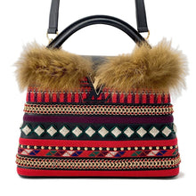 将图像加载到图库查看器中，LOUIS VUITTON Capucines Noir/Red/Multicolor Leather Fur
