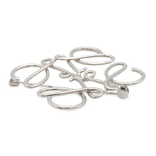 Load image into Gallery viewer, LOEWE Anagram Brooch111.25.020 Metal
