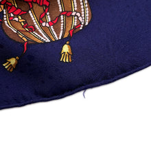 将图像加载到图库查看器中，HERMES Carre LES FETES DU SOLEIL Celebration of the Sun King White/Navy/Multi Silk100%
