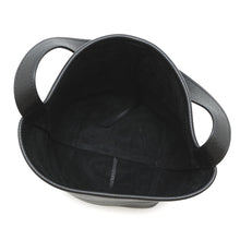 Load image into Gallery viewer, N/S Park Tote BlackW1314 Leather Size Small
