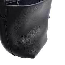 Load image into Gallery viewer, N/S Park Tote BlackW1314 Leather Size Small
