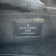 将图像加载到图库查看器中，LOUIS VUITTON Soft Trunk Shoulder Bag NoirN45278 Damier Graphite Stamp Size Mini
