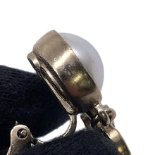 Load image into Gallery viewer, CHANEL Earring CC Logo PearlABC105 Metal Faux Pearl
