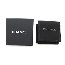 Load image into Gallery viewer, CHANEL Earring CC Logo PearlABC105 Metal Faux Pearl
